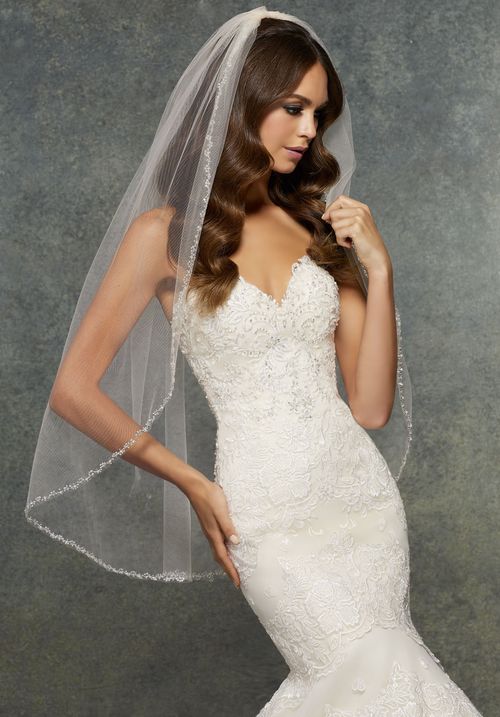 VL1052, Morilee