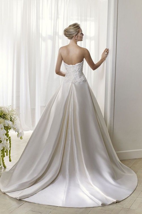 17245, Divina Sposa By Sposa Group Italia