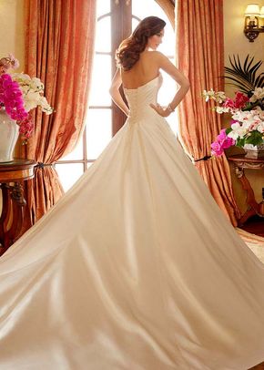 Y11721 - DESIREE, Mon Cheri Bridals