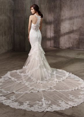 Ariel, Badgley Mischka