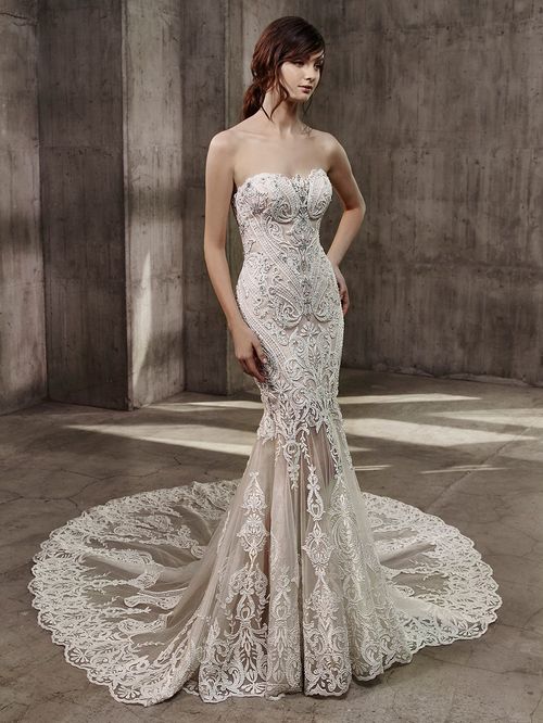 Avita, Badgley Mischka