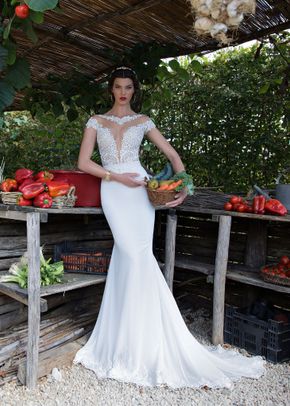 15 04, Berta Bridal