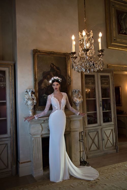 15 05, Berta Bridal