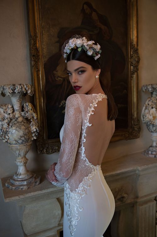 15 05, Berta Bridal