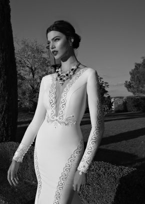 15 14, Berta Bridal