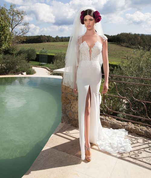 15 19, Berta Bridal