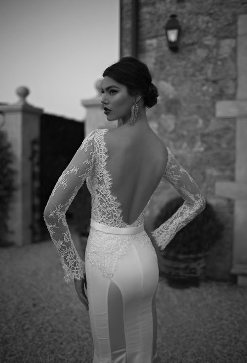 15 22, Berta Bridal