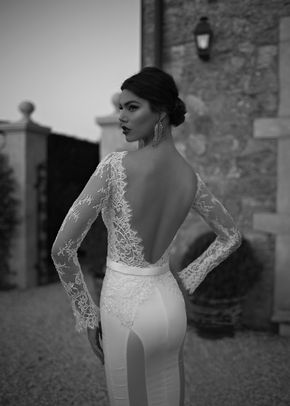 15 22, Berta Bridal