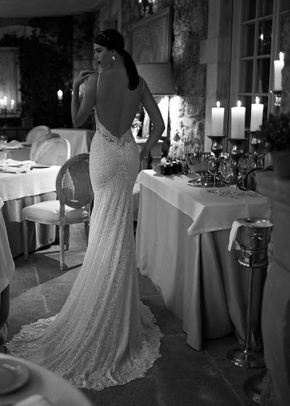 15 23, Berta Bridal