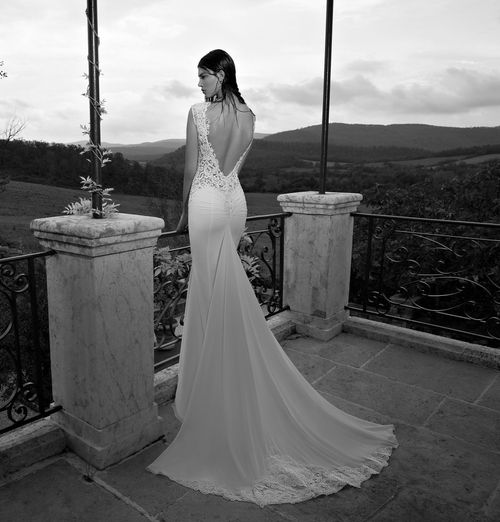 15 25, Berta Bridal