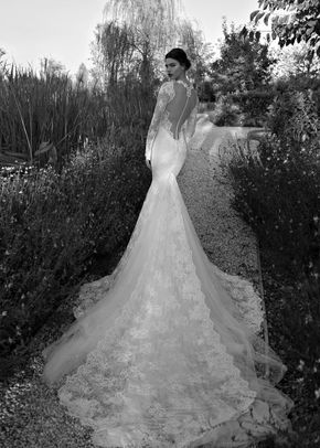 15 28, Berta Bridal