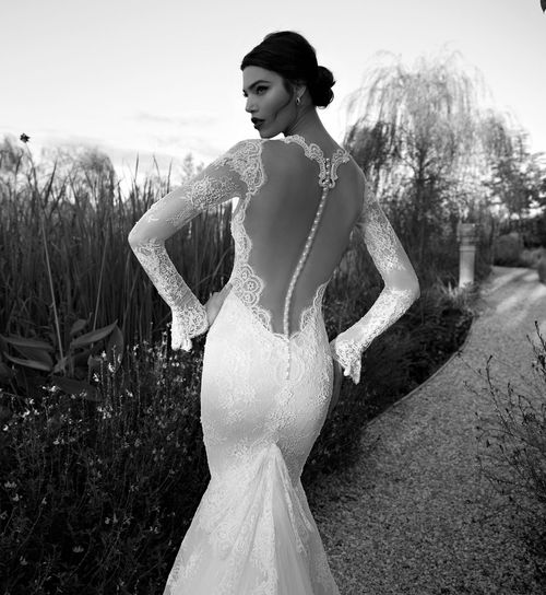 15 28, Berta Bridal