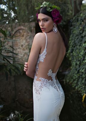 15 31, Berta Bridal