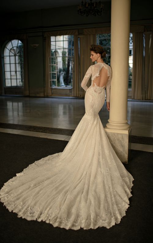 16-33, Berta Bridal