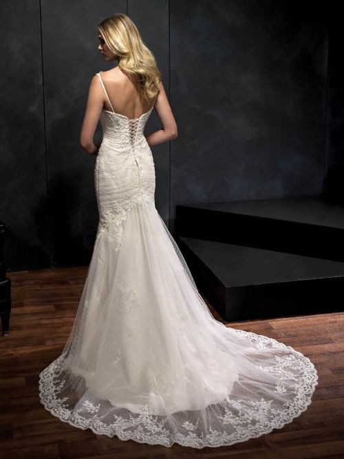 Style 1512, Kenneth Winston