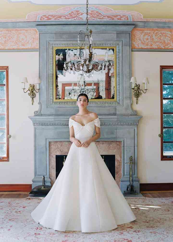 Anne barge wedding outlet gowns