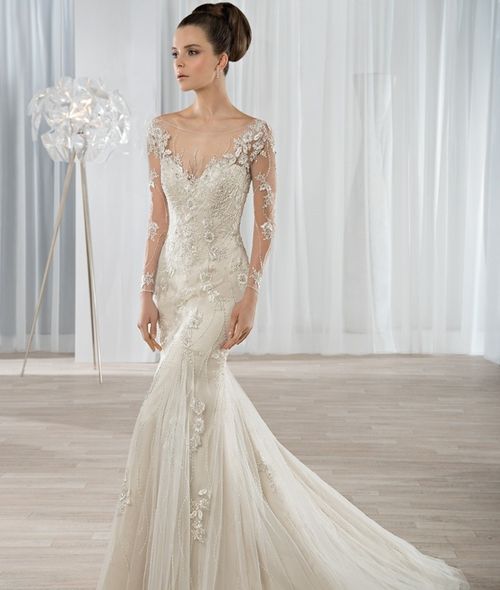 style 581, Demetrios