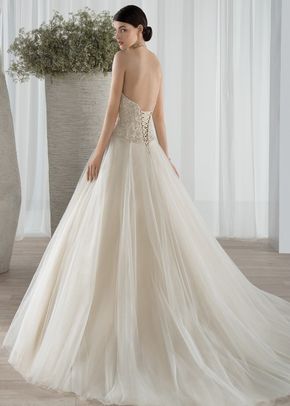 style 584, Demetrios