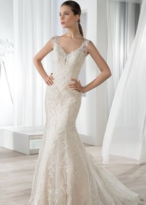 style 585, Demetrios