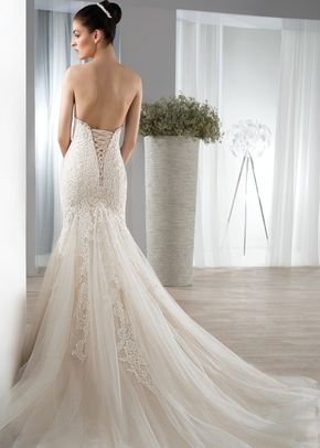 style 590, Demetrios