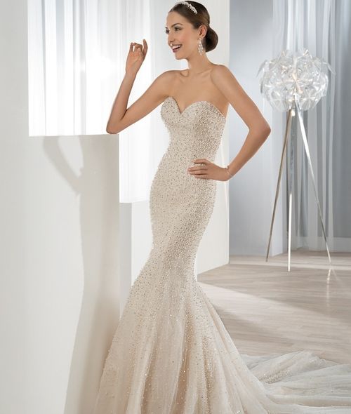 style 609, Demetrios