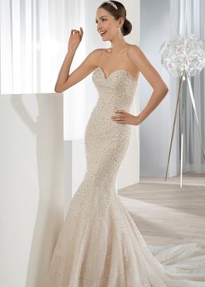 style 609, Demetrios