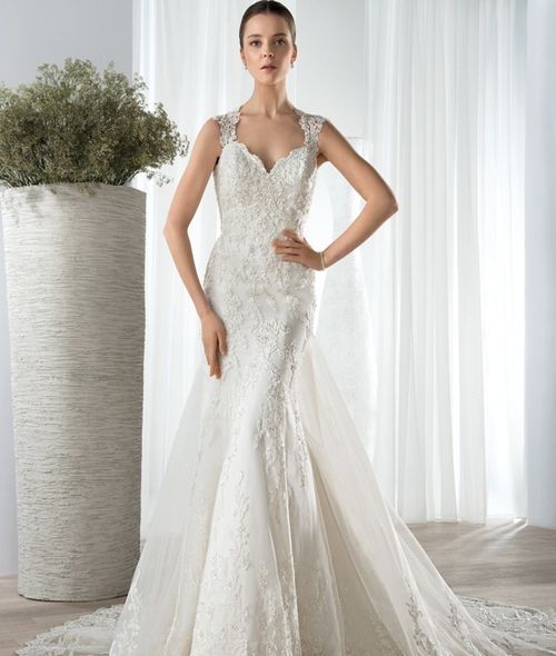 style 617, Demetrios