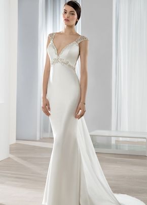 style 637, Demetrios