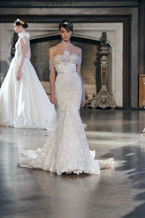 br 15 16 with cape, Inbal Dror