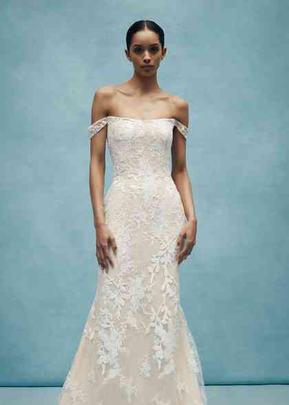 Pronovias raine outlet