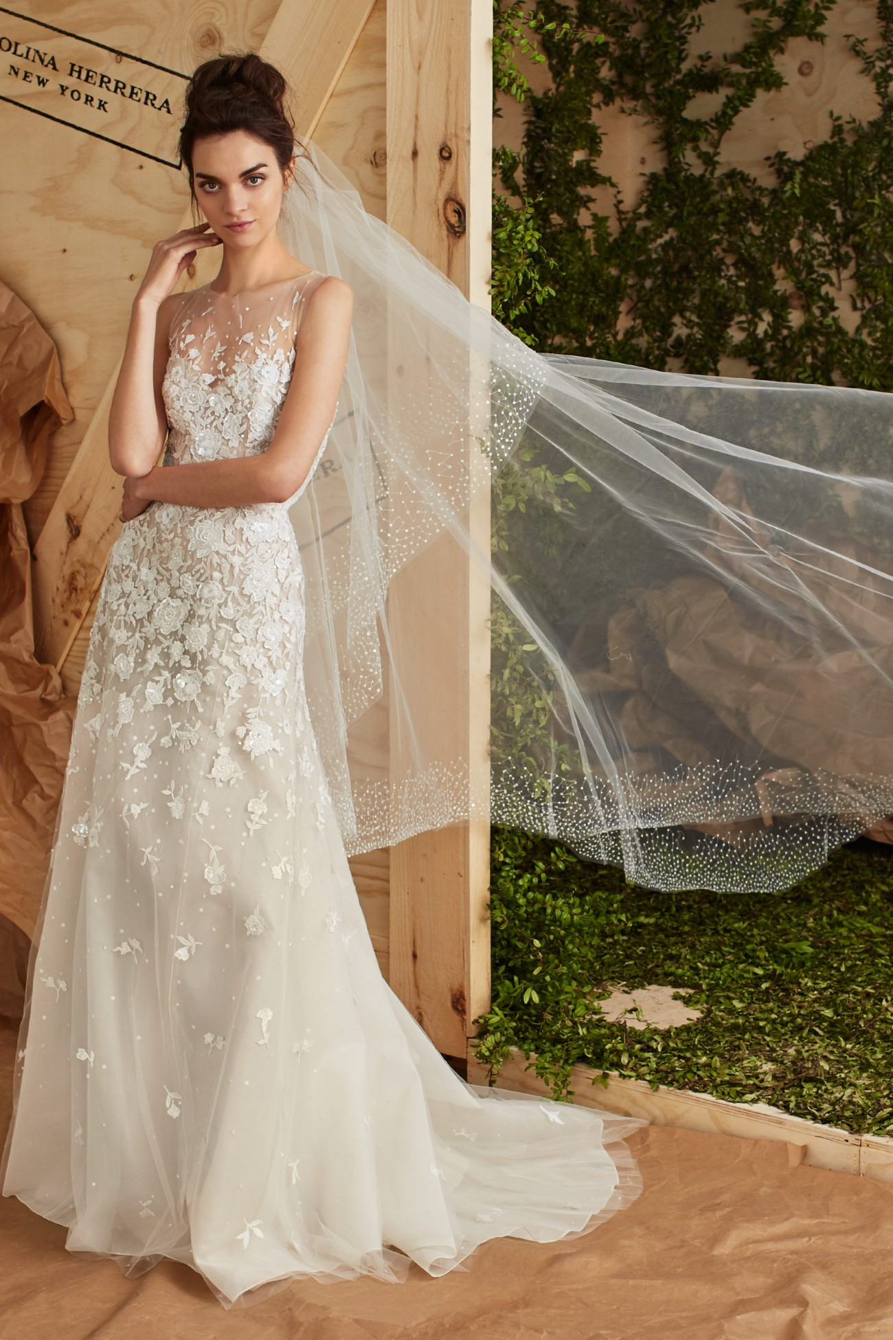 Wedding Dresses by Carolina Herrera - Weddingwire.ca