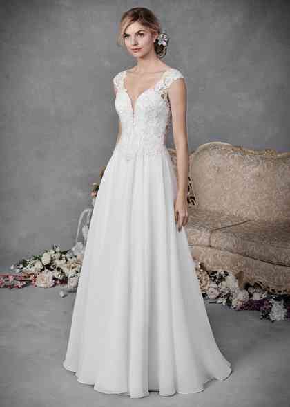 Wedding Dresses by Pronovias - MAROON 