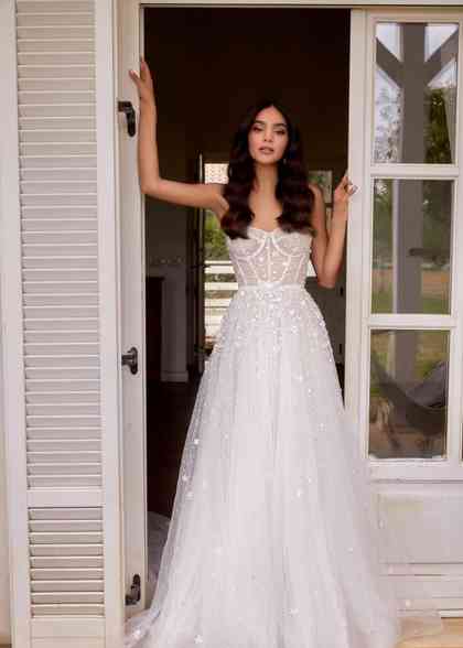 David's bridal hotsell sparkly wedding dress