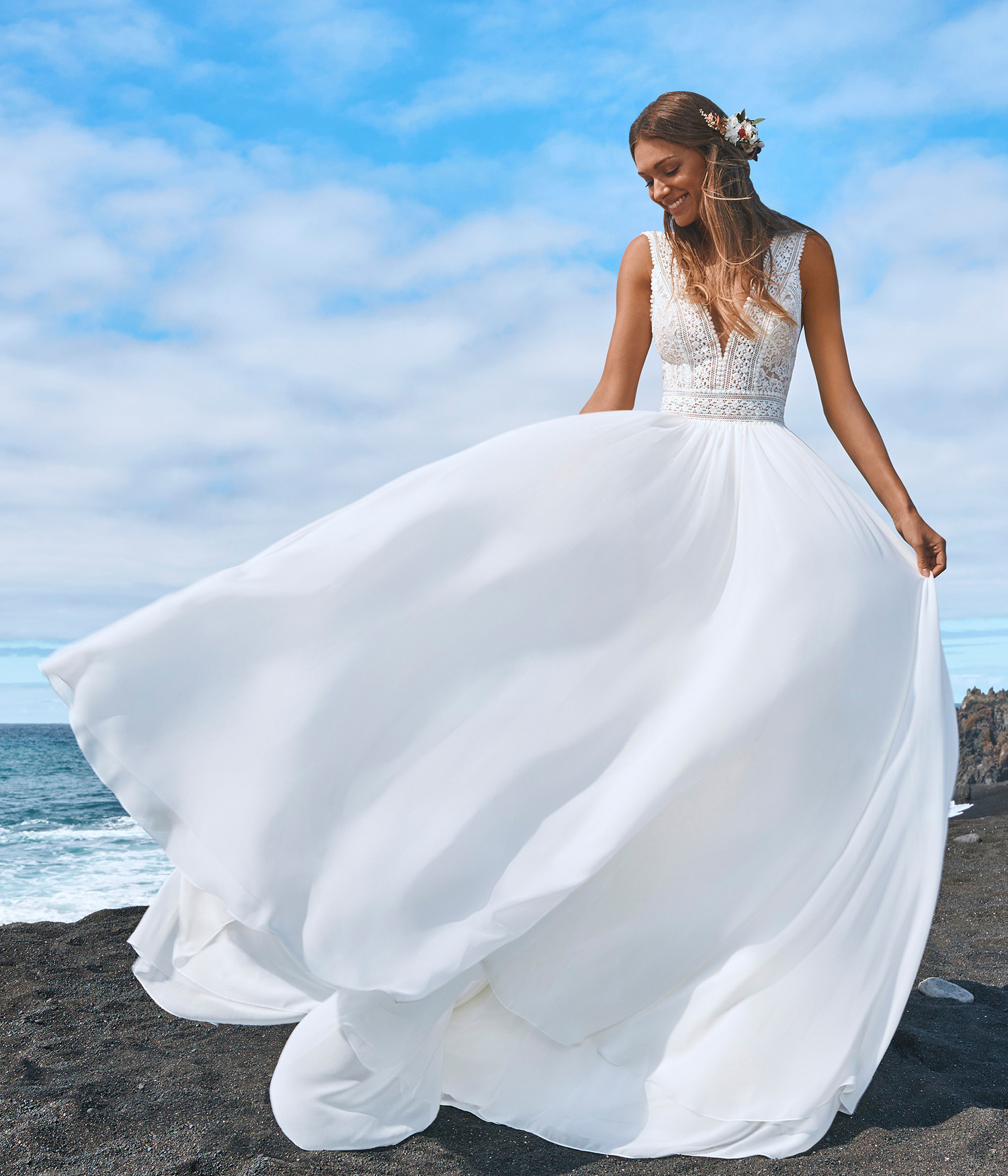 Wedding Dresses by Pronovias - BAOBABS - Weddingwire.ca