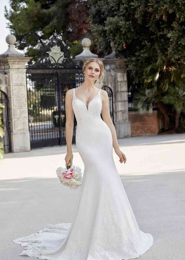 69317 Nikeesha - Wedding Dresses - Ronald Joyce Wedding Dress by Molly  Browns
