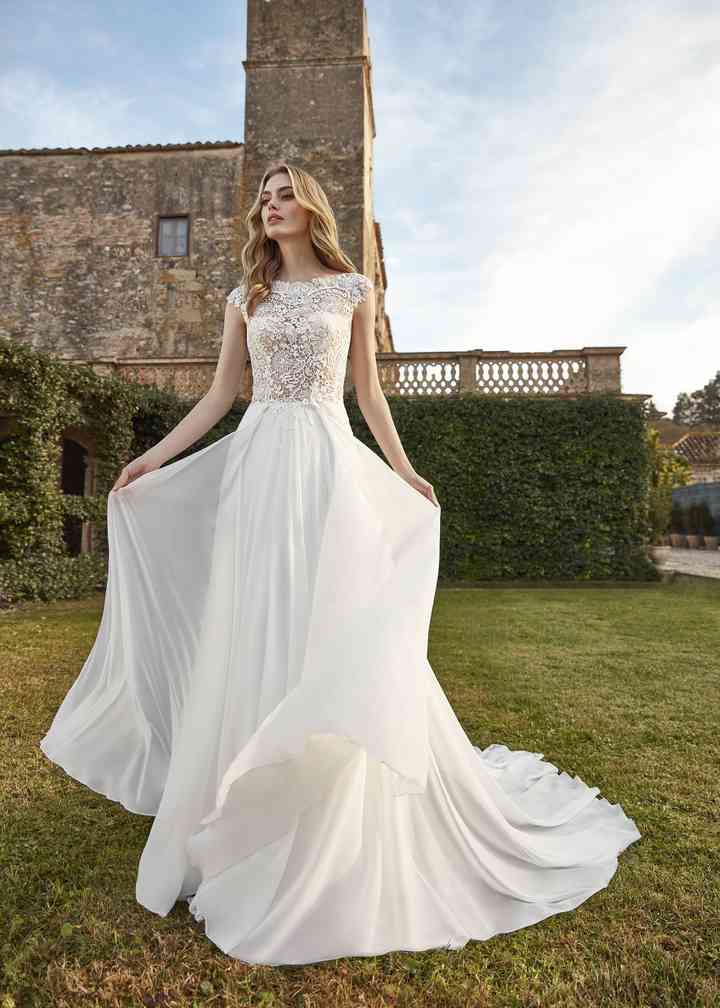 Illusion Sweetheart Neck Cap Sleeve Lace Bridal Gown - Xdressy