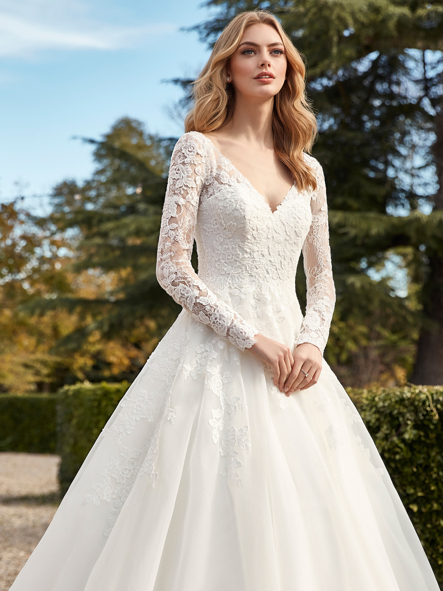 Wedding Dresses by St. Patrick - SOONG - WeddingWire.ca