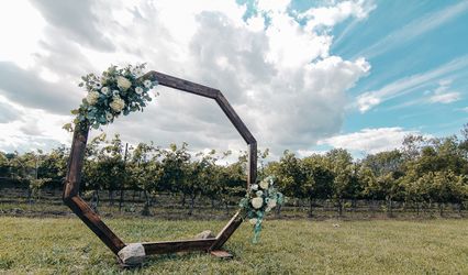 Wedding Benches of Muskoka