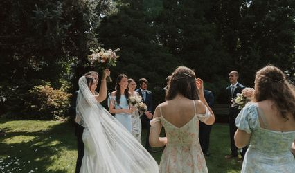 Willow + Waltz Photography