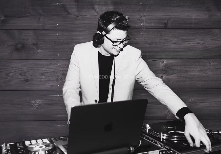 John Riordon DJ & MC