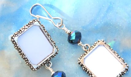 SmilingBlueDog Gifts