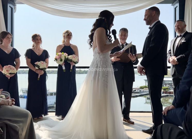 Dave Deelen Officiant