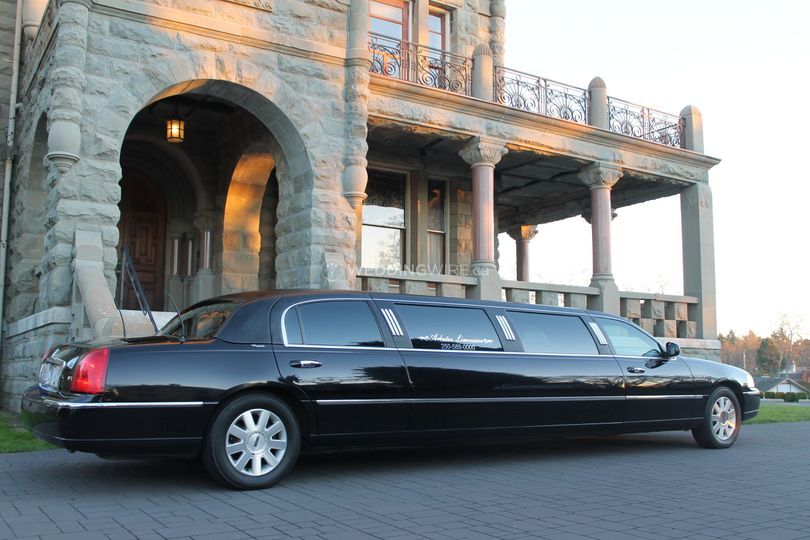 Arbutus Limousine