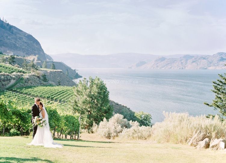 Oak Estate Winery - Venue - Summerland - Weddingwire.ca