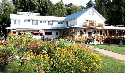 Heriot Bay Inn