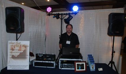 Solid Gold DJ Service