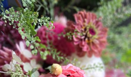 Seeds of Imbolc Flower Farm & Florist