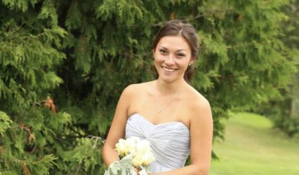 Hope Folland - Makeup artist