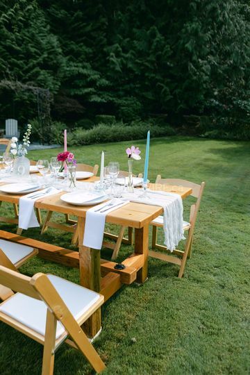 Woodpecker Tables