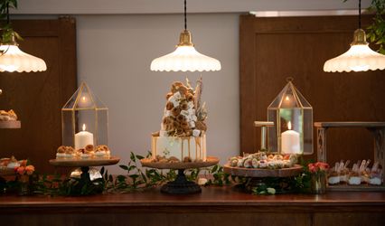 Lily & Roses Exquisite Events